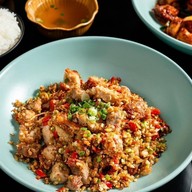 หมูกรอบจอมพลัง -ภาสว่าง