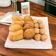 Bake@Home x ซินจ่าว (ก๋วยจั๊บญวน/ปอเปี๊ยะทอด/ปังปิ้ง/ครอฟเฟิล/ชากาแฟ)