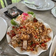 บ้านเอญ่า