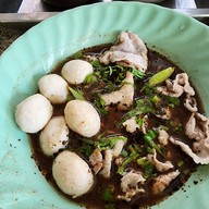 พอดี พอดี ก๋วยเตี๋ยวหมูน้ำตก