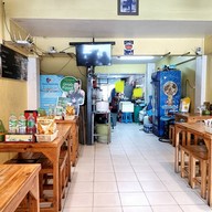 บรรยากาศ ก๋วยเตี๋ยวเรือ คุณ อ. ราชบุรี