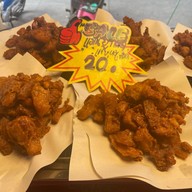 🌈“หมูทอดอินดี้(เสียบไม้)“🌸กาดประตูเชียงใหม่ หนองหอย