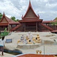 บ้านขุนช้าง