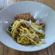 นายหัว ก๋วยเตี๋ยวเรืออยุธยา (สูตรดั้งเดิม) สาขาอุบลราชธานี