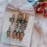 Happy nail by Suchanya