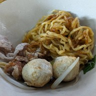 นายหัว ก๋วยเตี๋ยวเรืออยุธยา (สูตรดั้งเดิม) สาขาอุบลราชธานี