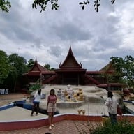 บ้านขุนช้าง