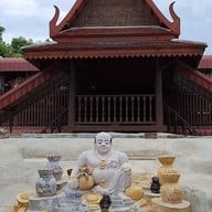 บ้านขุนช้าง