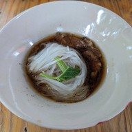 นายหัว ก๋วยเตี๋ยวเรืออยุธยา (สูตรดั้งเดิม) สาขาอุบลราชธานี