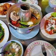 เมนูของร้าน อาม่า หัวปลาหม้อไฟ
