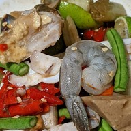 ข้าวมันไก่ดำ ลาบไก่ดำ ก๋วยเตี๋ยว@กาดน่าน