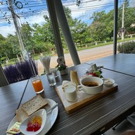 โรงแรมสเปลนดิด แอท เขาใหญ่