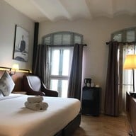 Hotel Noir
