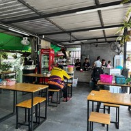 ก๋วยเตี๋ยวต้มยำหมูบะช่อเฮียตง -