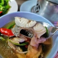 เมนูของร้าน อาม่า หัวปลาหม้อไฟ