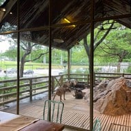 Grandma's Cafe สวนผึ้ง ราชบุรี