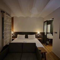Hotel Noir