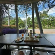 โรงแรมสเปลนดิด แอท เขาใหญ่