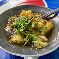 เจ๊นา หูฉลาม เจ้าเก่ากรมศุล คลองเตย