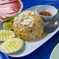 เจ๊นา หูฉลาม เจ้าเก่ากรมศุล คลองเตย