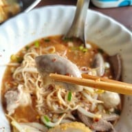เมนูของร้าน ก๋วยเตี๋ยวไม่มีชื่อ ตลิ่งชัน