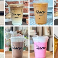 Charge.coffee เลียบคลองสอง ซาฟารีเวริล์
