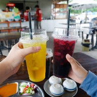 โอชา ก๋วยเตี๋ยวเรือ คลอง9