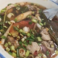มิสเตอร์แซ่บ หลังแหลมทอง