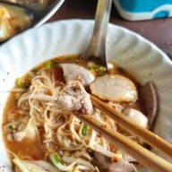 เมนูของร้าน ก๋วยเตี๋ยวไม่มีชื่อ ตลิ่งชัน
