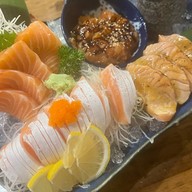 TEN TEN IZAKAYA สาขาที่่ 00001