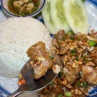 ชามนิยม มาบตาพุด ระยอง