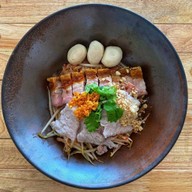 ตำนานกะเตี๋ยวคาเฟ่โบราณ 麵 ศรีนครินทร์ 🥡 สาขาศรีนครินทร์