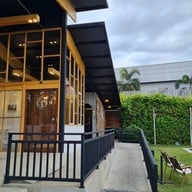 บรรยากาศ นึก คาเฟ่ - nuek cafe นึก คาเฟ่ - nuek cafe