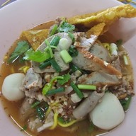กิมท้อ นครปฐม ก๋วยเตี๋ยวต้มยำ