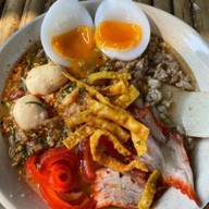 ก๋วยเตี๋ยวต้มยำสุโขทัย กระเพรา(ประดิพัทธ์25) ประดิพัทธ์-สะพานควาย