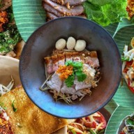 ตำนานกะเตี๋ยวคาเฟ่โบราณ 麵 ศรีนครินทร์ 🥡 สาขาศรีนครินทร์