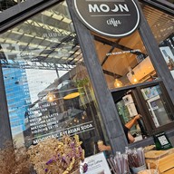 หน้าร้าน TanMoon Coffee สาขาสวนเพลินมาร์เก็ต (Suanplern Market)