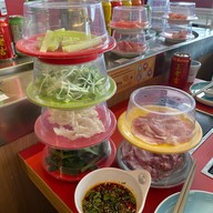 มู่หลิน สุกี้ หม่าล่าทัง mala noodle & sukiyaki 麻辣烫 สนามบินน้ำ