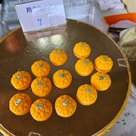 เมนูของร้าน บ้านจ่ามงกุฎ ขนมไทย เกาะเกร็ด
