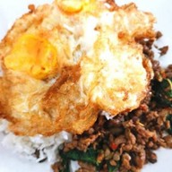 ข้าวสวยนึ่ง หอม นุ่ม หลังเซเว่นหมอย้อย