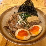 โอชิยะ ราเมง เทพคุณากร