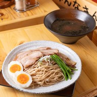 โอชิยะ ราเมง เทพคุณากร