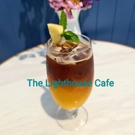 เดอะไลท์เฮ้าคาเฟ่ ประชาอุทิศ90
