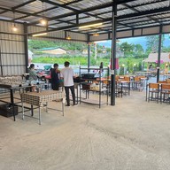 ฟิน ฟินหมูกระทะ