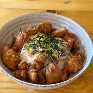 โอชิยะ ราเมง เทพคุณากร