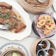 Ang Morr (อั้งม้อ) เซ็นทรัลชิดลม
