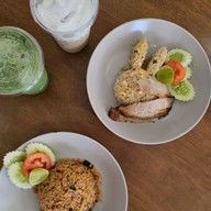 Little dude playhouse (kid cafe)