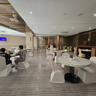 โรงแรมศรีลำดวน