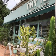 Tiny Tea Coffee and bakes อำเภอเมืองเลย