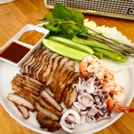 กินกับเราคาเฟ่  Kin Gab Rao Cafe สะเดา
